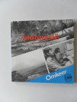 Veen, Pieter ter e.a. - Indonesie. Harmonie op de rand van een vulkaan Omkeer reeks no 8