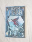 Hobb, Robin - The Tawny Man, Book 3: Fool's Fate
