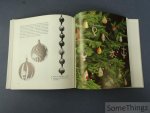 Pfistermeister, Ursula und Stille, Eva. - Christbaumschmuck. Ein Buch für Sammler und Liebhaber alter Dinge. Mit 507 Abbildungen und 30 Farbtafeln. [Durchgesehene Auflage mit völlig neu gestalteten Bildteil]