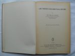 Hiller, Johannes-E. - Grundriss der Kristallchemie.