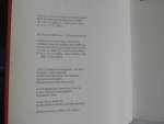 Peter Steins - Ruth Walz , photografie - Goethes Faust : Peter Steins Inszenierung in Bildern. erscheint anläßlich der Aufführung der Faust-Inszenierung von Peter Stein in Berlin (21./22.10.2000-15.7.2001) und in Wien (8./9.9. - 16.12.2001)