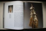 Laure Meyer - beelden, maskers, sieraden  ZWART AFRIKA  met meer dan 170 illustraties in kleur