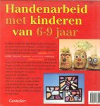 Hoekstra, Ineke . - Handenarbeid met kinderen van 6-9 jaar - / Deel 1