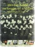 DOPMEYER,. MARTIN - Met een hoofd vol knipjes en schuifjes. Gedenkboek 72 jaar KPO