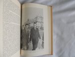 Max Euwe Dr. - Wereldkampioenschap Schaken 1948 ('s Gravenhage-Moskou) met  KRANTEN ARTIKEL uit 1948  VAN SCHAAKPARTIJ VAN DIT TOERNOOI - ''het vrije volk 03 maart 1948''