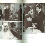 Galsworthy John  Bewerking en vertaling door Gerard Michon - De Forsyte sage  .. Een moderne comedie  De Forsyte Sage 1 en 2