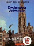 Hoek, K.A. van den - Dwalen door Antwerpen