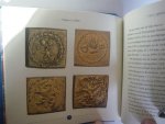 Jacobi, H.W. - Het is gebeurd met de gulden ... oplage 1700 waarvan 1250 genummerde exemplaren. Dit boek heeft nummer 602