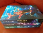 Donnelly, Jennifer - 3 Delen (boeken). Deep blue, De blauwe diamant, Donker getij