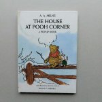 Milne, A.A - Pop up -  The house at the Pooh corner