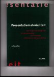 Bos, Auke de - Presentatiematerialiteit. Het materialiteitsbeginsel bij de presentatie van financiële informatie in de jaarrekening. (Proefschrift)