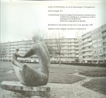 Hamers Koert Directie Vesteda, en FFP fotografen Drukwerkbegeleiding Dijkstra & de Bresser - Bekende gezichten de Meanderflats aan de Kruiskampsngel te `s-Hertogenbosch fotoboek van alle bewoners Sinterklaas en Piet presentje