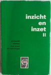 Douma J, Nijkamp P, en 12 anderen - Inzicht en inzet II Een bundel schetsen over arbeid en maatschappij Met krantenknipsel