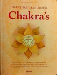 Govinda , Kalashatra . [ isbn 9789044709650 ] - Praktisch Handboek Chakra's . ( De invloed van chakra's op uw gezondheid - spirituele oefeningen voor meer innerlijke kracht - een yogaprogramma om uw chakra's te ontwikkelen. ) Chakratherapie heeft een invloed op lichaam, geest en ziel en  -