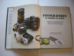 Palache, J.en A., Nederlandse vert.en bewerking - Fotograferen in woord en beeld. (The Camera Book) Palache, J.en A., Nederlandse vert.en bewerking - Fotograferen in woord en beeld. (The Camera Book)