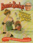 Barker, Ronnie - Pebbles on the Beach. A pictorial Tribute to the Seaside Girl Barker, Ronnie - Pebbles on the Beach. A pictorial Tribute to the Seaside Girl