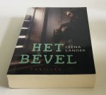 Lander, Leena - Het bevel