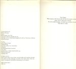 Hoag Tami  (born Tami Mikkelson on January 20, 1959) is an American novelist, best known for her work  .. Vertaling Karina Zegers de Beijl .. Omslag ontwerp Jan de Boer - Nacht en Ontij  ..  Niemand wordt gespaard, zelfs niet de onschuldigen