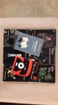 Simenon / Cheney / Cheney / Simenon / Broek / Charteris / Simenon / Eerdmans - Maigret op Montmartre / Duister is de nacht / Giftige klimop / Maigret op reis / Oponthoud in Rome / De Saint en de tijger / Maigret en de gifmengster / Telefoon uit Maastricht