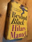 Mantel, Hilary - Beyond Black