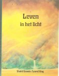 King, L.,Gawain,S. - Leven in het licht / een leidraad naar persoonlijke en planetaire transformatie King, L.,Gawain,S. - Leven in het licht / een leidraad naar persoonlijke en planetaire transformatie