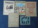 Bouman van Tertholen, S.M., Adri Alindo, J.H. Speenhoff, Agatha Snellen, Catharina van Rennes, J. Riemens-Reurslag, J. Lagarde, et al. - Zonneschijn in 't kinderleven. Liedjes voor school en thuis/ Liedjes, wijzen en prentjes, zesde bundel. Met klavier begeleiding/ In de Muizenwereld. Een nieuwe vertelling aan 't klavier/ Het Zingende Huis/ Chansons pour vous. Een lot met 5 ver... Bouman van Tertholen, S.M., Adri Alindo, J.H. Speenhoff, Agatha Snellen, Catharina van Rennes, J. Riemens-Reurslag, J. Lagarde, et al. - Zonneschijn in 't kinderleven. Liedjes voor school en thuis/ Liedjes, wijzen en prentjes, zesde bundel. Met klavier begeleiding/ In de Muizenwereld. Een nieuwe vertelling aan 't klavier/ Het Zingende Huis/ Chansons pour vous. Een lot met 5 ver...