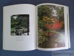 Nitschke, Gunter. - Japanese Gardens. Right Angle and Natural Form.