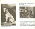 Bouwman, C.B .. Met beschermvrouw Mevr C.v.d. Boom Gravin van Rechteren - Limburg met zwart wit en kleuren foto's - De Cavalier King Charles Spaniel .. Onze hond handboek