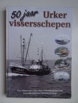 Boer, Meindert de (sam.). - 50 jaar Urker vissersschepen. Fotoboek 1945-2003.