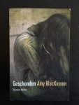 Amy MacKinnon - Geschonden