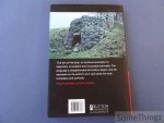 Collis, John. - Digging Up the Past. An Introduction to Archaeological Excavation.