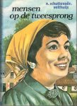 Schuttevaêr - Velthuijs, N. - mensen op de tweesprong