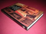 Geoffrey W. Beard - The National Trust book of the English House Interior