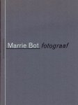 BOT, Marrie - Marrie Bot - Toekenning van de Amsterdamse Kunstprijs 1990 door De Amsterdamse Kunststichting aan Marrie Bot op 26 oktober 1990.