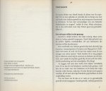 Hooft van, Mieke  (Oudheusden, 8 september 1956) is een Nederlandse schrijfster - Geen Geweld