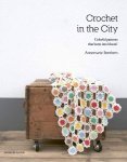 Annemarie Benthem - Crochet in the City