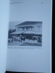 Clemens, A.H.P. & J.Th.Lindblad - Het belang van de Buitengewesten, 1870-1942, economische expansie en koloniale staatsvorming in de Buitengewesten van Nederlands Indie