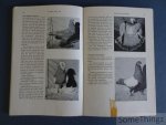 R.R.P. van der Mark. - Sierduiven in de lage landen, met beschrijvingen van 130 rassen en 136 foto's.