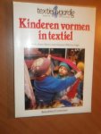 Clason, H. - Kinderen vormen in textiel