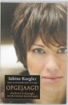 Sabine Kuegler - Opgejaagd