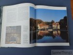 Faucon, Régis / Lescroart, Yves. - Manor houses in Normandy.