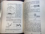 Schreck, L. / Hesse, O. / Helwig, A. - Deutsche Uhrmacherschule Glashütte. Die Lehre an der Deutschen Uhrmacherschule zu Glashütte. 3 delen in 1 band.