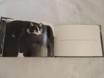 Montaquila, Christine Fotografie Kim Levin. /// Doornbos-van Miltenburg, M - Cattitude - de kittige gids om je geweldig te voelen - met ingelegde Hals ketting front cover zie foto  //// KATTEN en hun verzorging, voeding en huisvesting