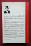 capelle, h. van - intimi rond adolf hitler: een sinister gezelschap capelle, h. van - intimi rond adolf hitler: een sinister gezelschap
