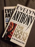 Evelyn Anthony - 2 books of Evelyn Anthony; The Poellenberg inheritance and The doll's house