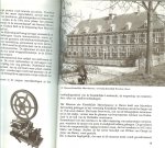 Genders, Charles .. Zaanse buurt Openluchtmuseum, Arnhem - Museumboek voor Gelderland .. foto opvoorkant Speelwagen, 19e eeuw, Boerenwagenmuseum