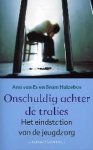 Ana van Es, Bram Hulzebos - Onschuldig Achter De Tralies