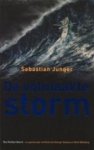 S. Junger 42617 - De volmaakte storm een spectaculaire geschiedenis van de mens in strijd met de zee