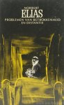 ELIAS, N. - Problemen van betrokkenheid en distantie. Essays. Vertaald door G. van Benthem van den Berg en B. Jonker.