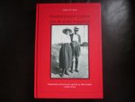 Kool , Fokko P.C. - HONDERD PROCENT IS ALLEEN VOOR DE GODEN WEGGELEGD ; fragmenten uit het leven van Piet en Dien Jonker ( 1889 - 1976 )
